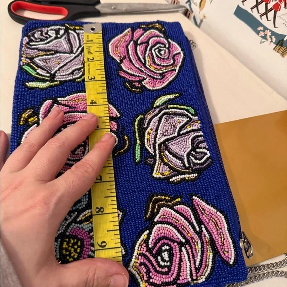 Blue Beaded Floral Clutch - Picture 5 of 5
